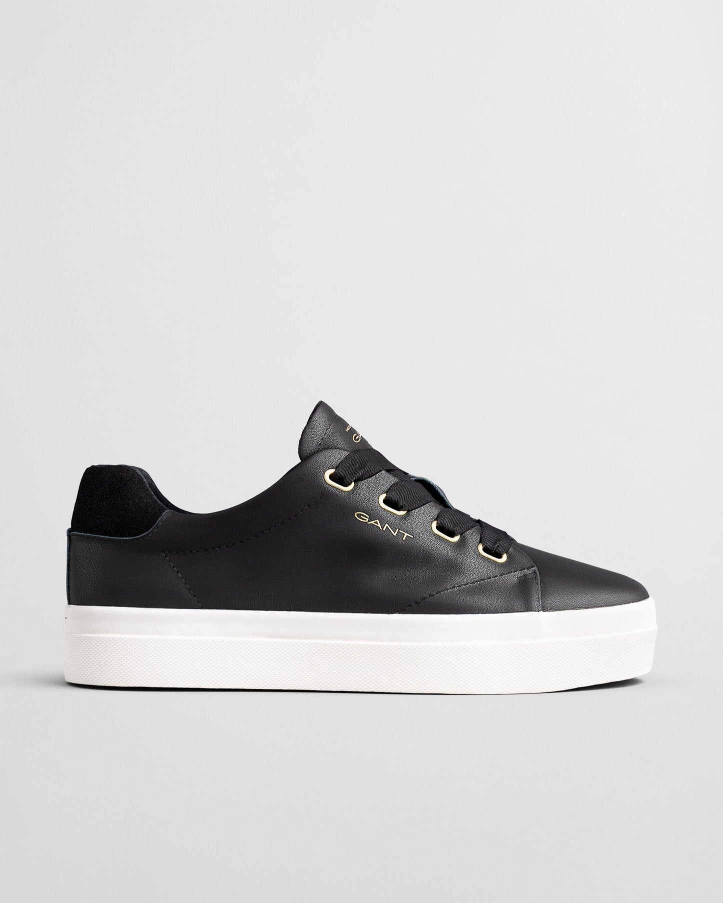Avona Leather Sneakers
